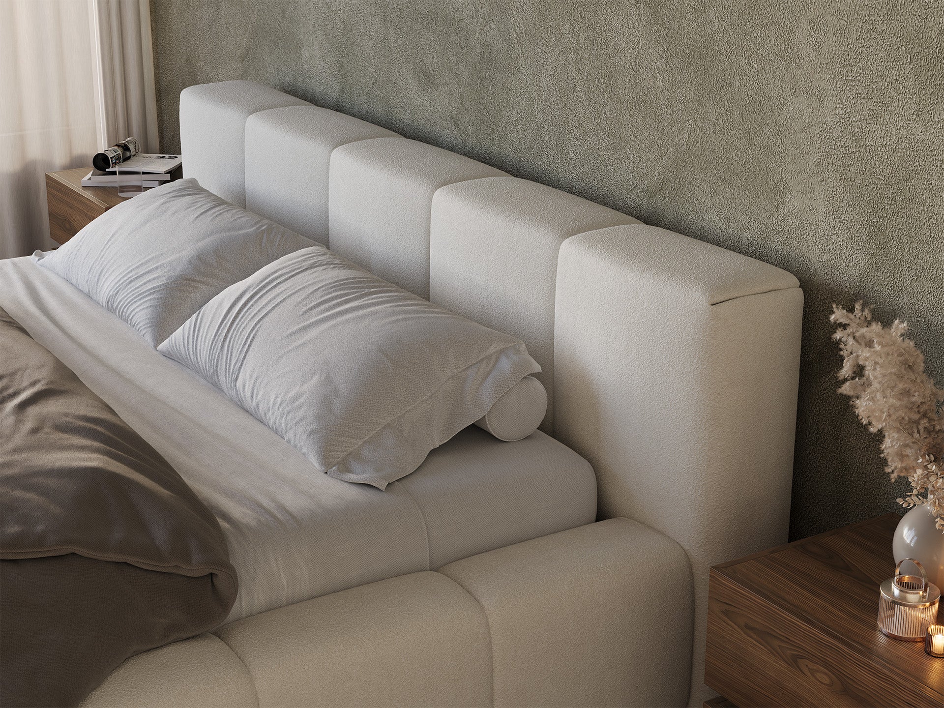 Halsted Bed