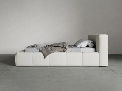 Halsted Bed