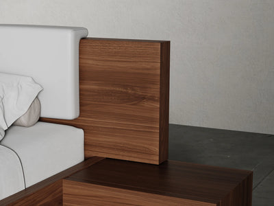 Monroe Bed
